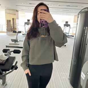 Lululemon Get Centred Crop Hoodie 女士运动休闲卫衣