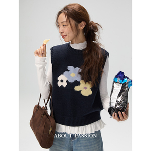 设计感圆领花朵针织马甲背心秋季 外搭叠穿上衣 Passion About