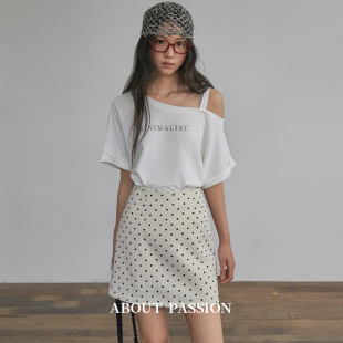 波点A字半身裙2025新款 女秋复古半裙 Passion About