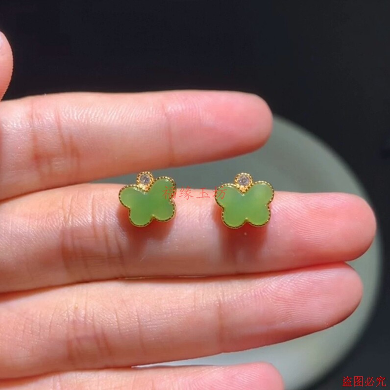 和田玉碧玉苹果绿蝴蝶耳钉新品图片