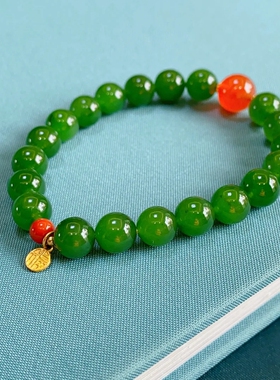 天然新疆和田玉俄罗斯碧玉手串