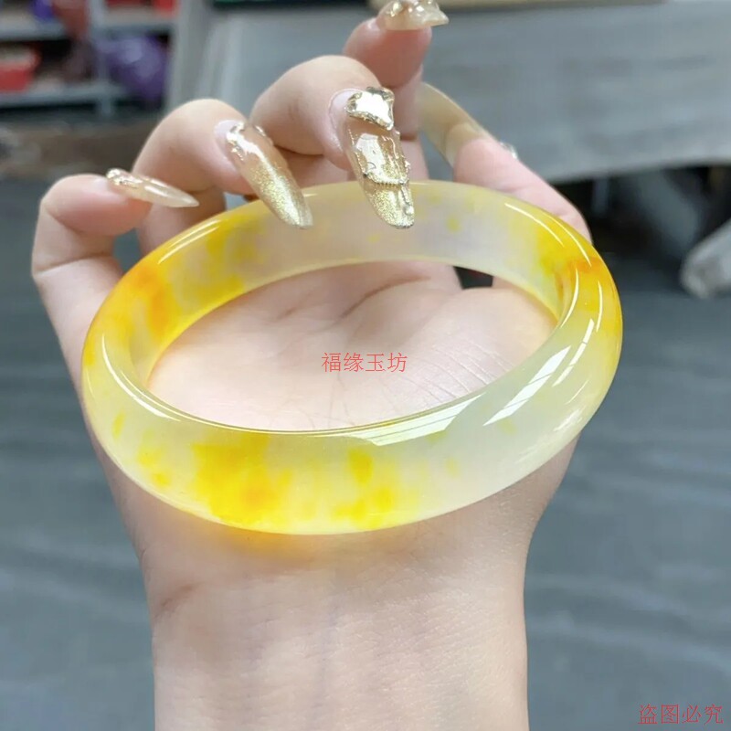 精品缅甸木纳黄翡冰糖雪梨飘花手镯桂花糕扁条平安镯多样性发货图片