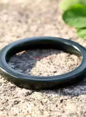 新疆和田墨玉手镯女款简约送礼