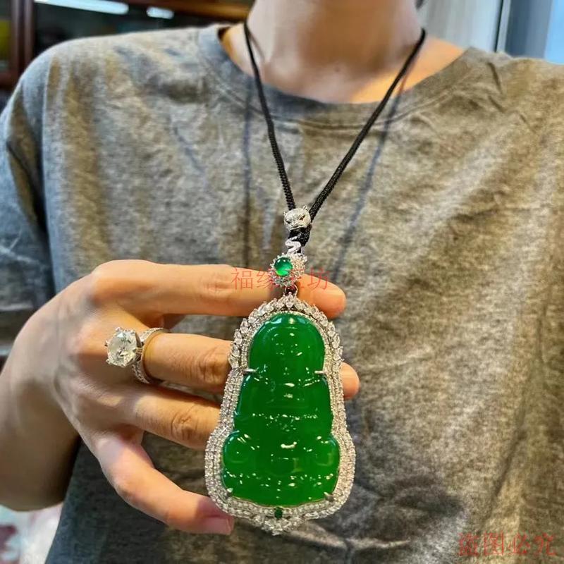 玛瑙新品绿玉髓天然大款观音吊坠