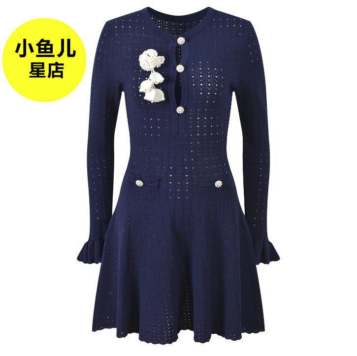 法式浪漫夏季藏蓝色胸前钩花气质时尚修身显瘦圆领长袖针织连衣裙