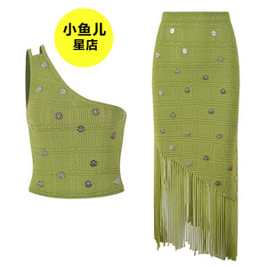 高端版 S家夏法式露单肩短款设计感针织吊带别致装饰流苏半身裙