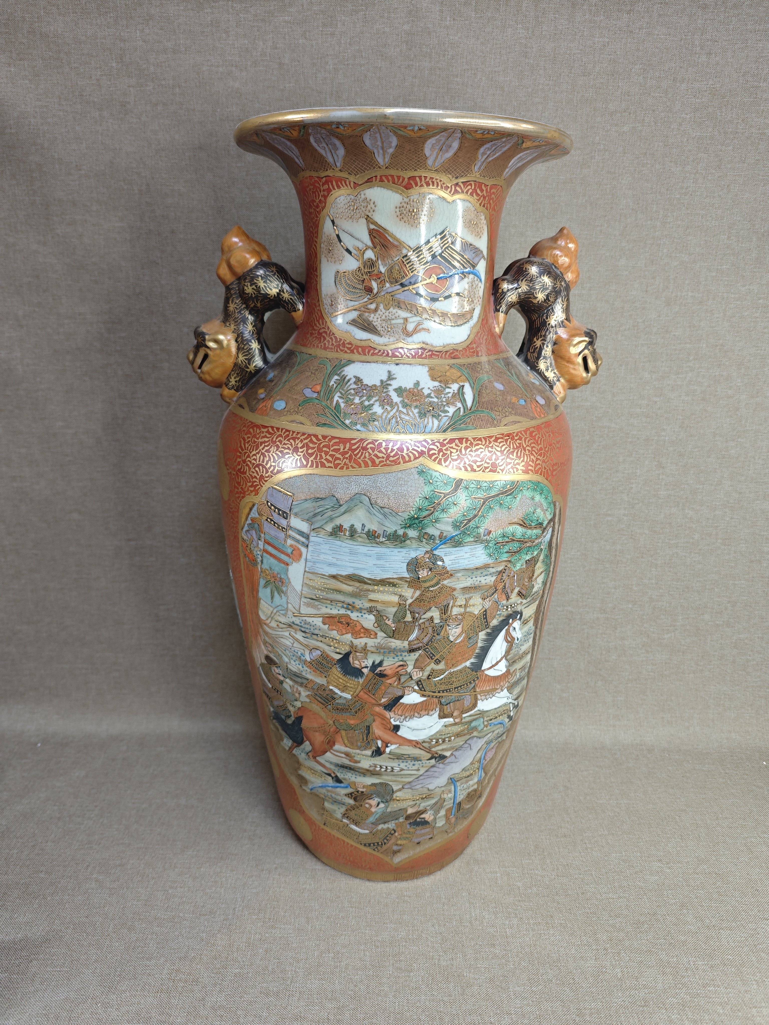 日本古萨摩烧古董瓷器双狮耳武者绘大花瓶1831年金川家族藏品61cm