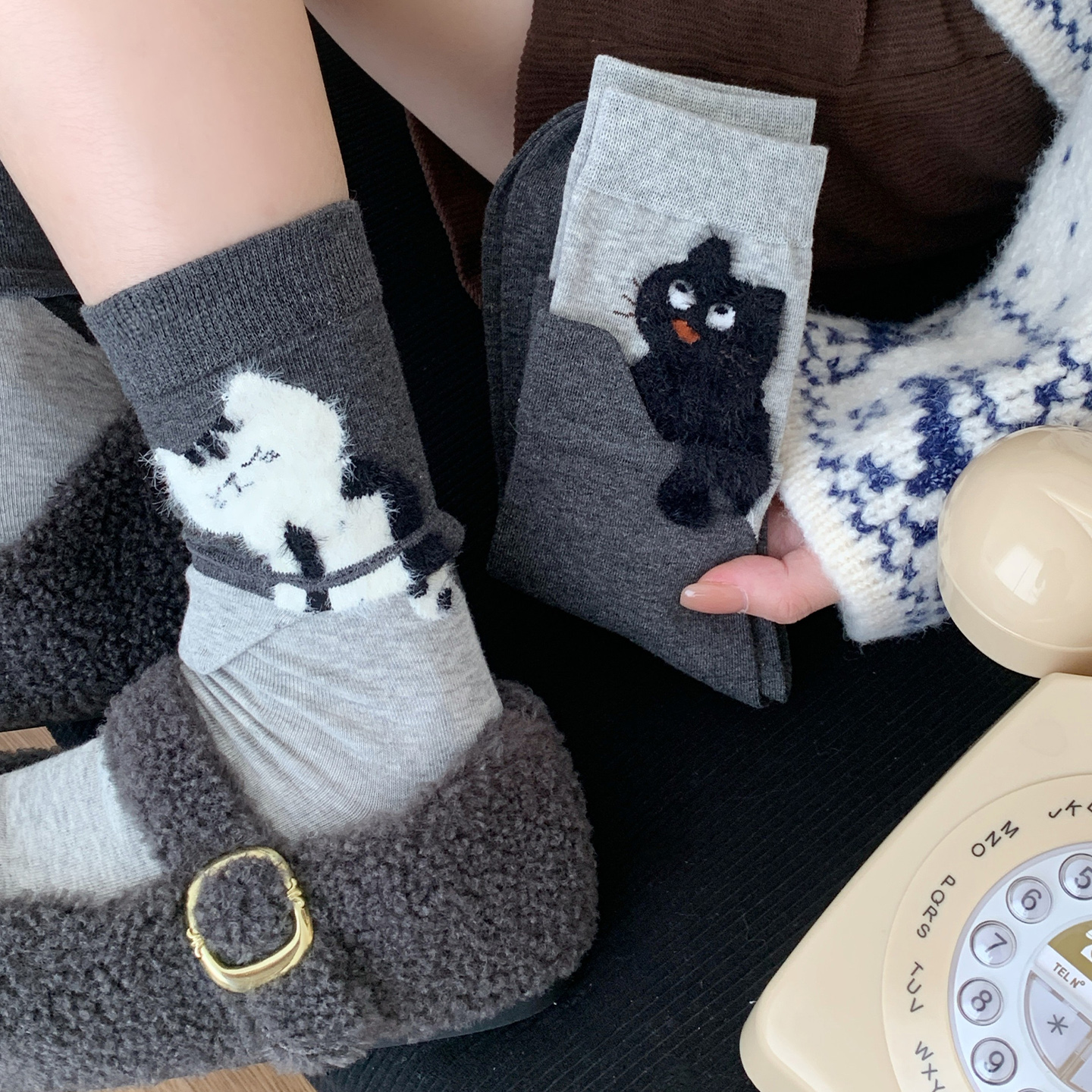 【4双装】可爱小猫的表情配手包双罗口慵懒大猫无骨袜ins潮中筒