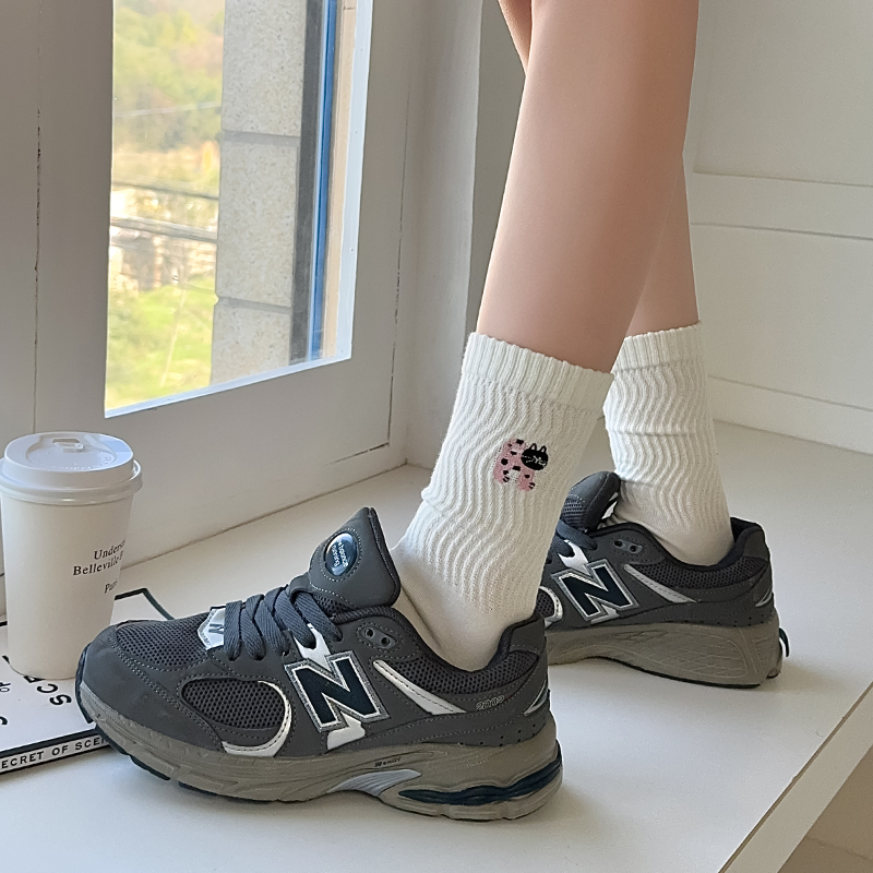 【4双装】夏天黑白色系刺绣精梳棉异形罗口堆堆袜