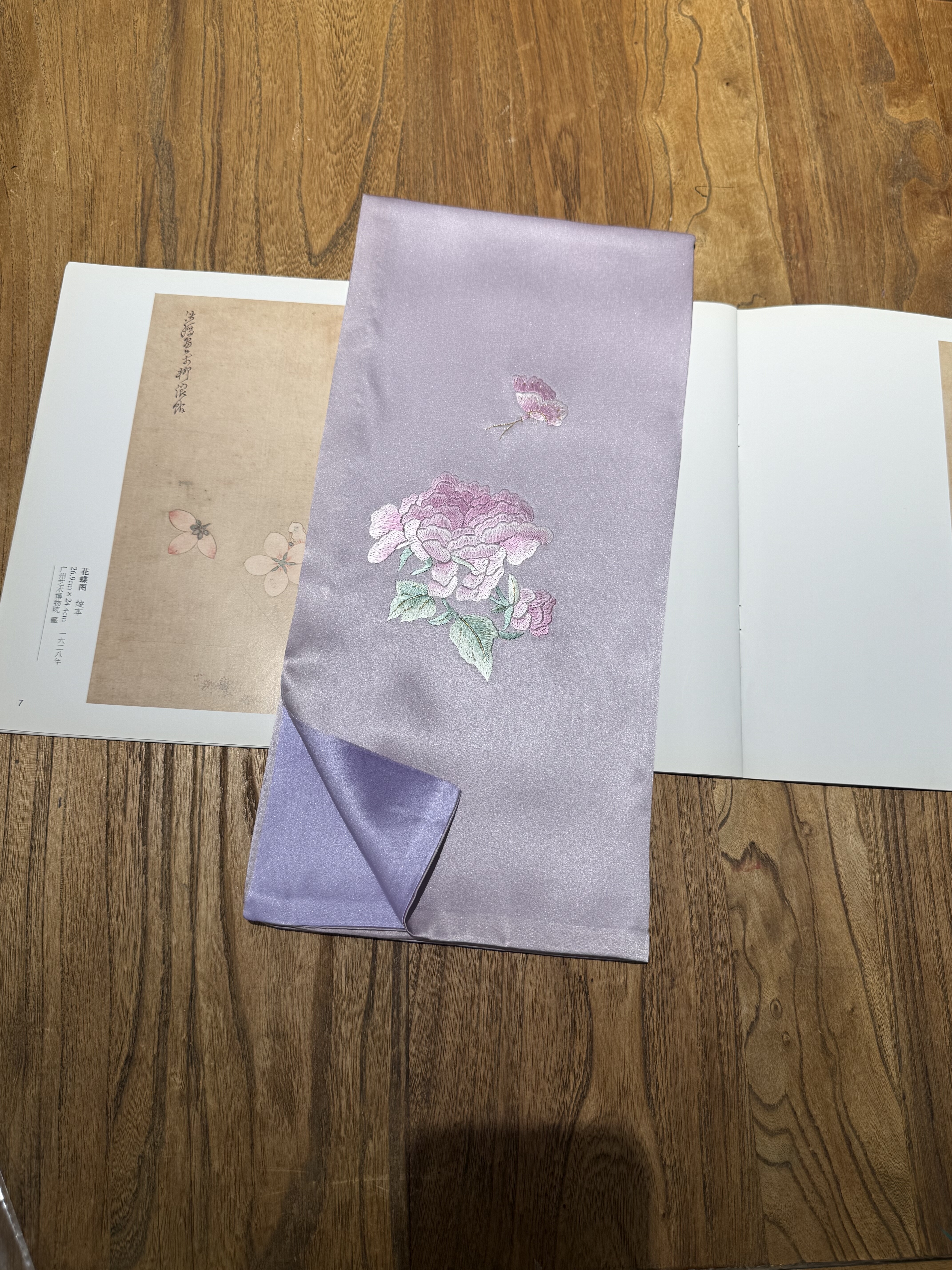 苏州刺绣真丝丝巾围巾女送妈妈婆围巾/丝巾/披肩