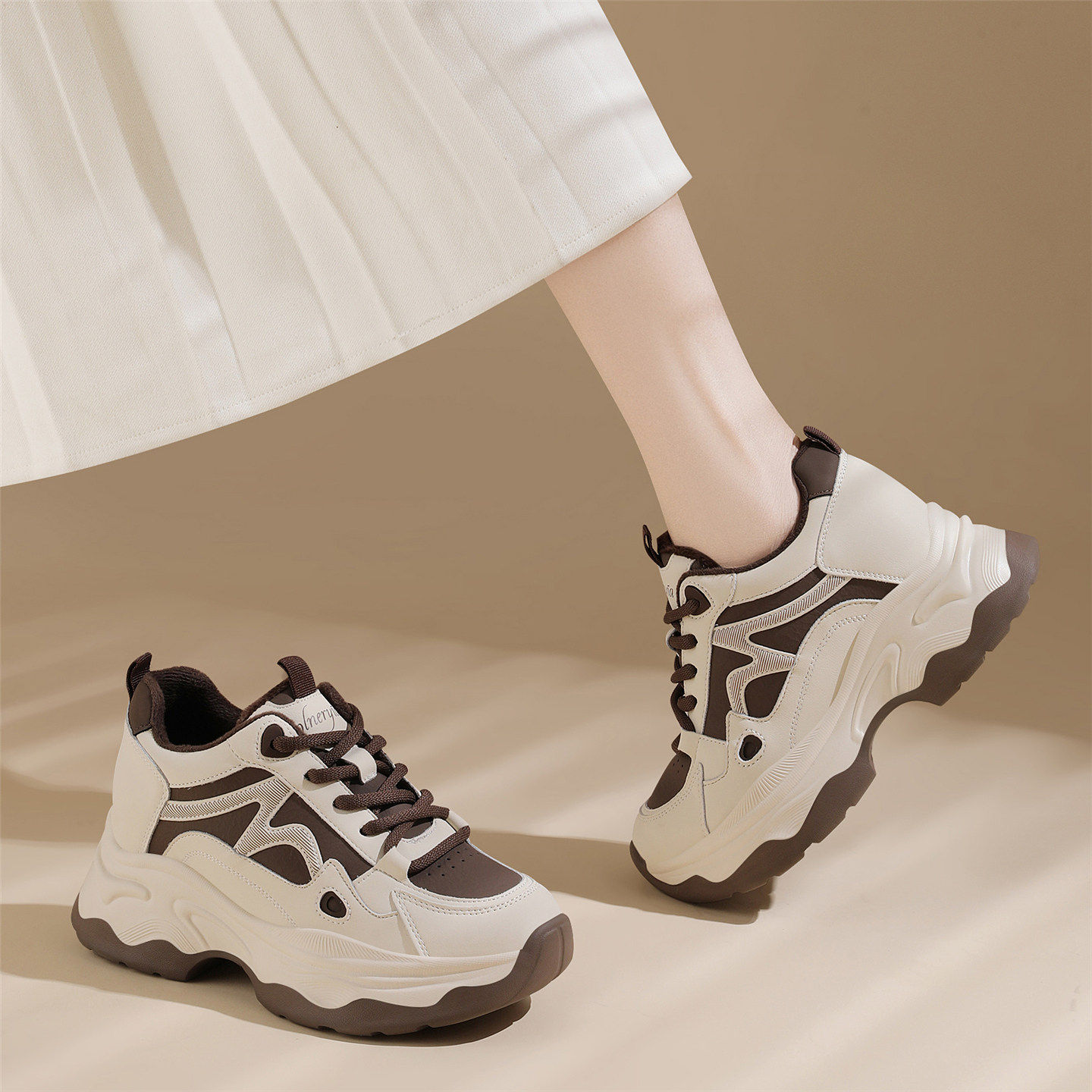 2025冬季新款内增高老爹鞋女厚底轻便百搭休闲运动鞋显瘦休闲鞋子,女鞋,老爹鞋,淘宝优惠券,粉丝福利购,淘宝优惠卷