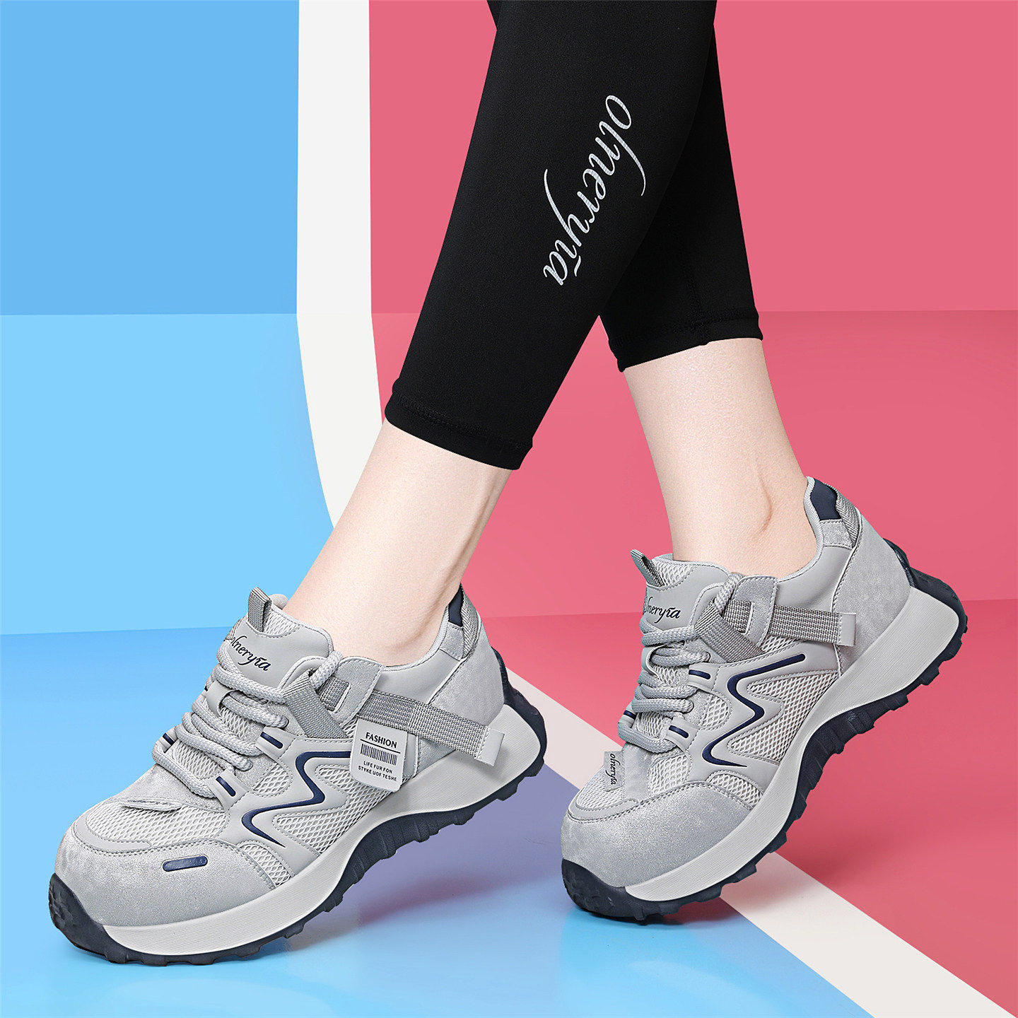 小白鞋女款2025新款爆款运动休闲厚底增高巨好看的鞋白色老爹鞋潮