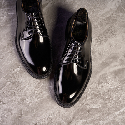 UNA10透气橡胶英伦亮皮德比鞋