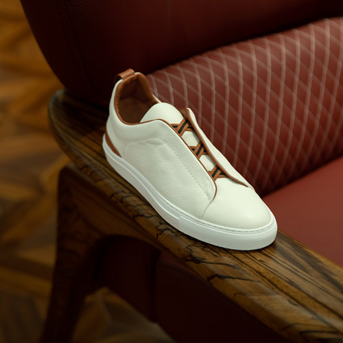 跃绅仕软皮小白鞋休闲板鞋松紧