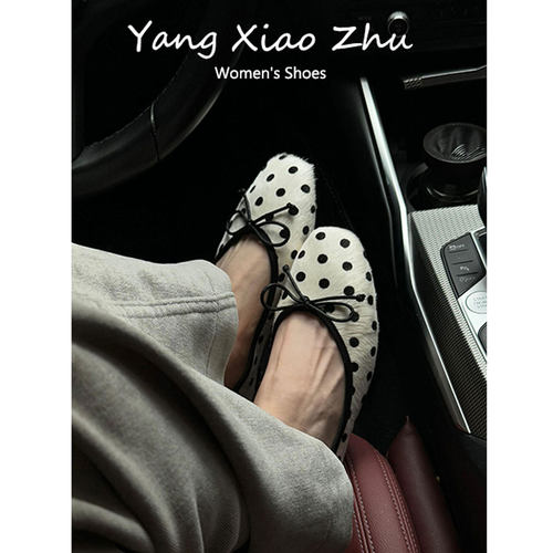 羊皮版~圆头波点玛丽珍鞋女