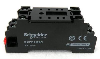 原装正品施耐德中间继电器底座基座 RXZE1M2C 二开二闭 8脚