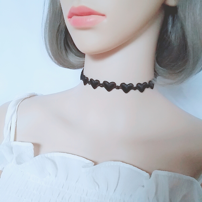 choker系带黑色心形刺绣蕾丝项圈