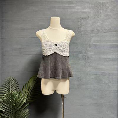 镜服饰2026法式蕾丝拼接吊带背心女蝴蝶结甜美设计感百搭上衣1513