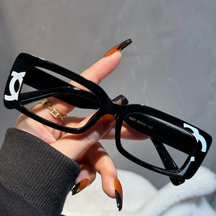 250 200 欧美复古老花眼镜摩登时尚 小框高清超轻时髦老光100度150
