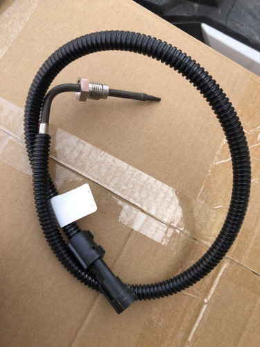 适配解放潍柴锡柴重汽排气温度感应塞尿素排温传感器612640130648