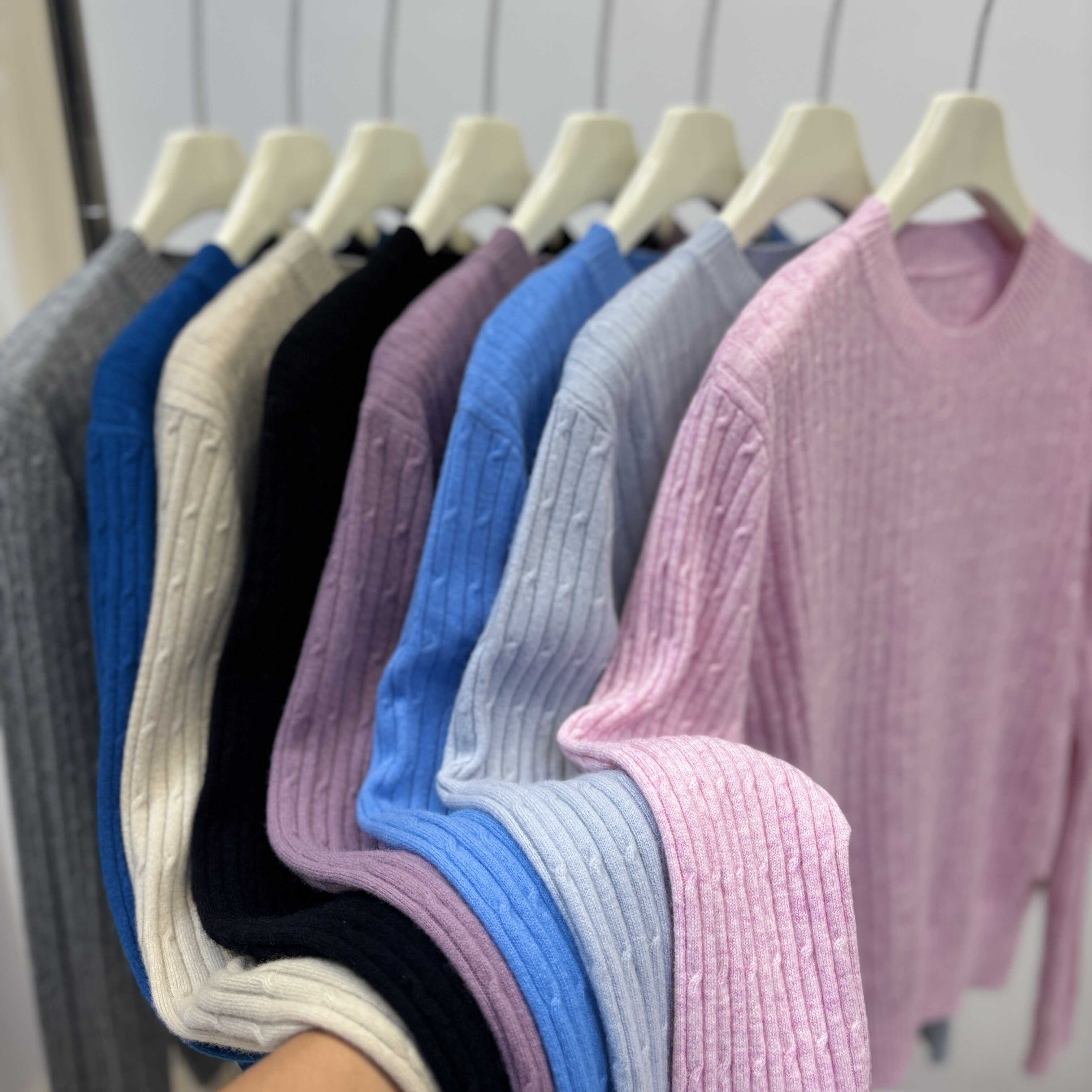 高品质针织秋冬款羊毛女装套头