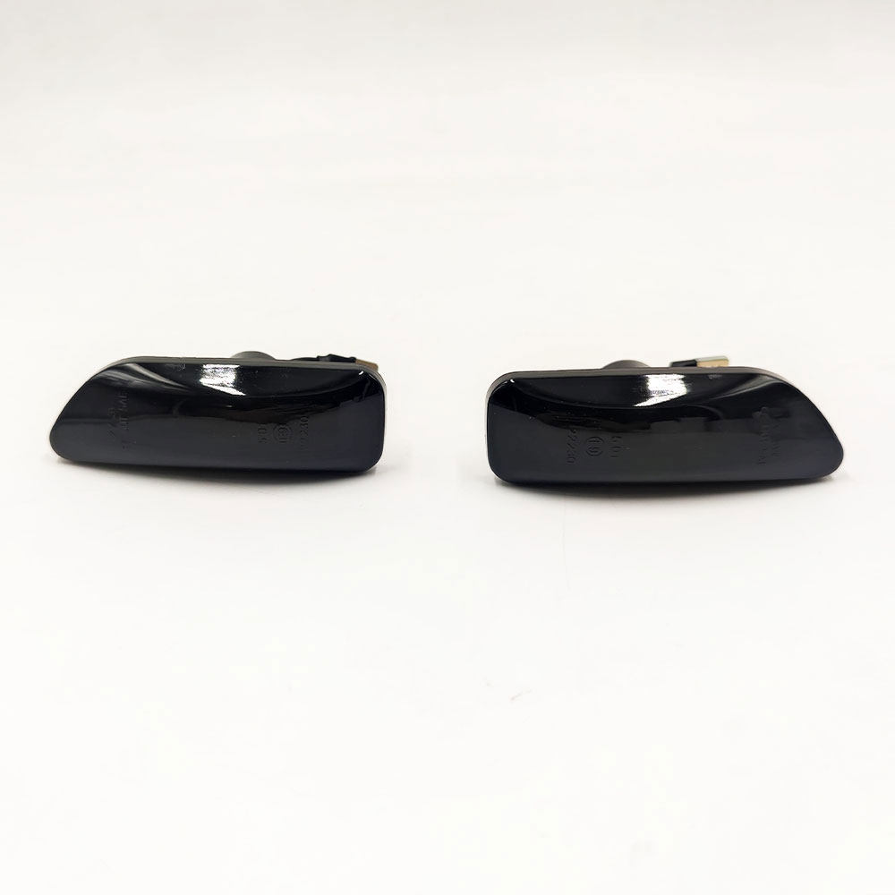 볼보 S60 S80 V70 XC70 XC90 러닝 워터 에지 라이트 사이드 턴 시그널 펜더 라이트 LED에 적합