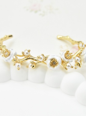 手工珐琅永恒白玫瑰手镯