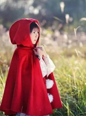 原创秋冬毛呢斗篷汉服lolita三坑外套毛毛球大摆围连帽短外套