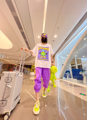 夏季宽松重工烫钻卡通短袖t恤女