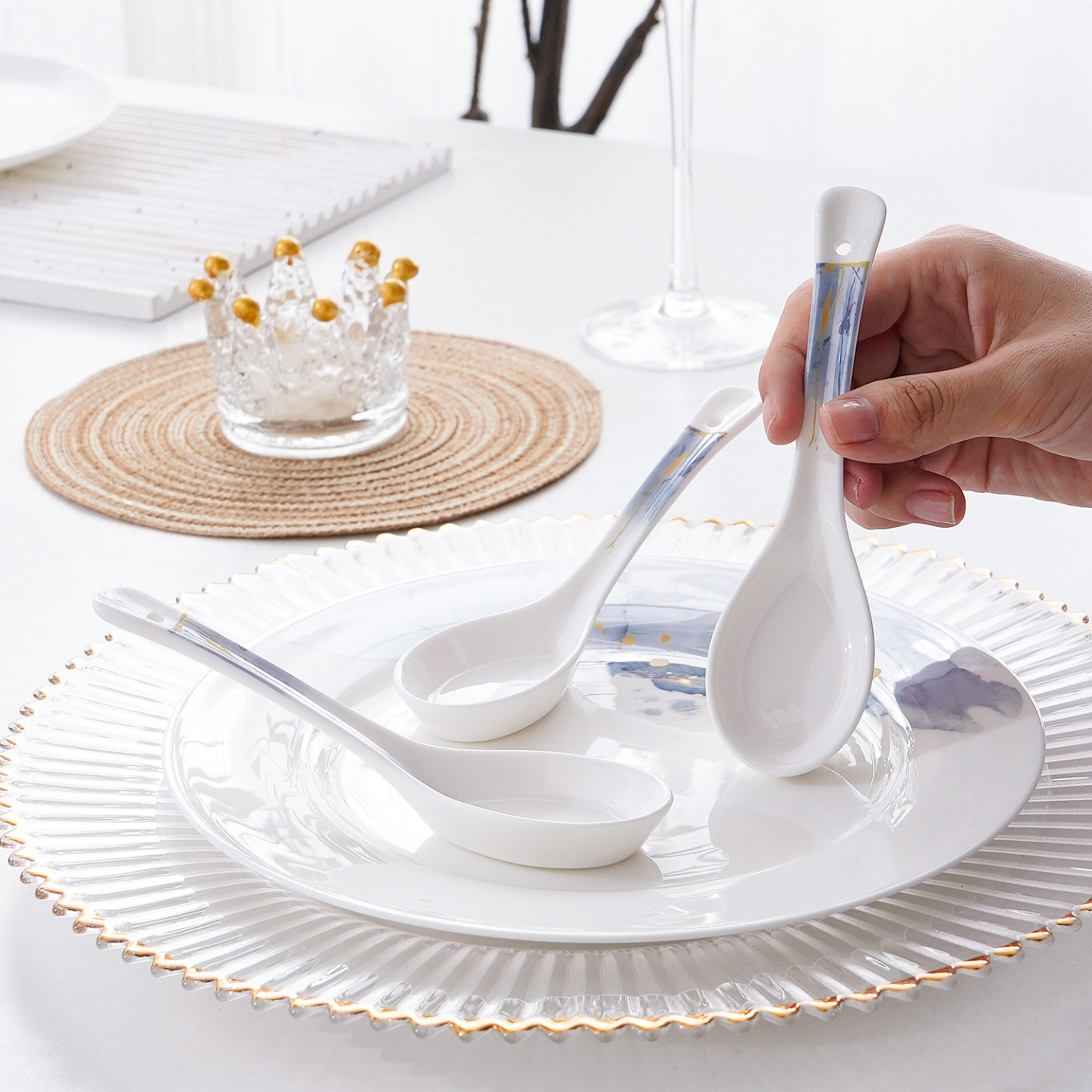 4个轻奢骨瓷家用小汤勺创意长柄勺平底汤匙陶瓷调羹饭勺粥勺瓷勺,餐饮具,调羹/饭勺,淘宝优惠券,粉丝福利购,淘宝优惠卷