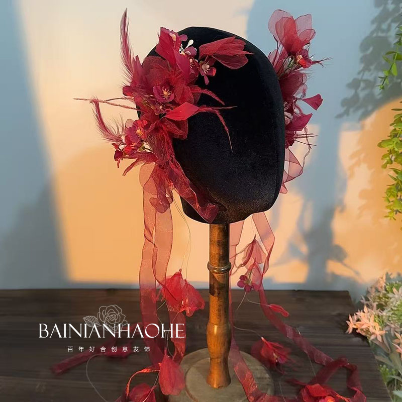 复古风酒红色绢纱花朵羽毛边夹