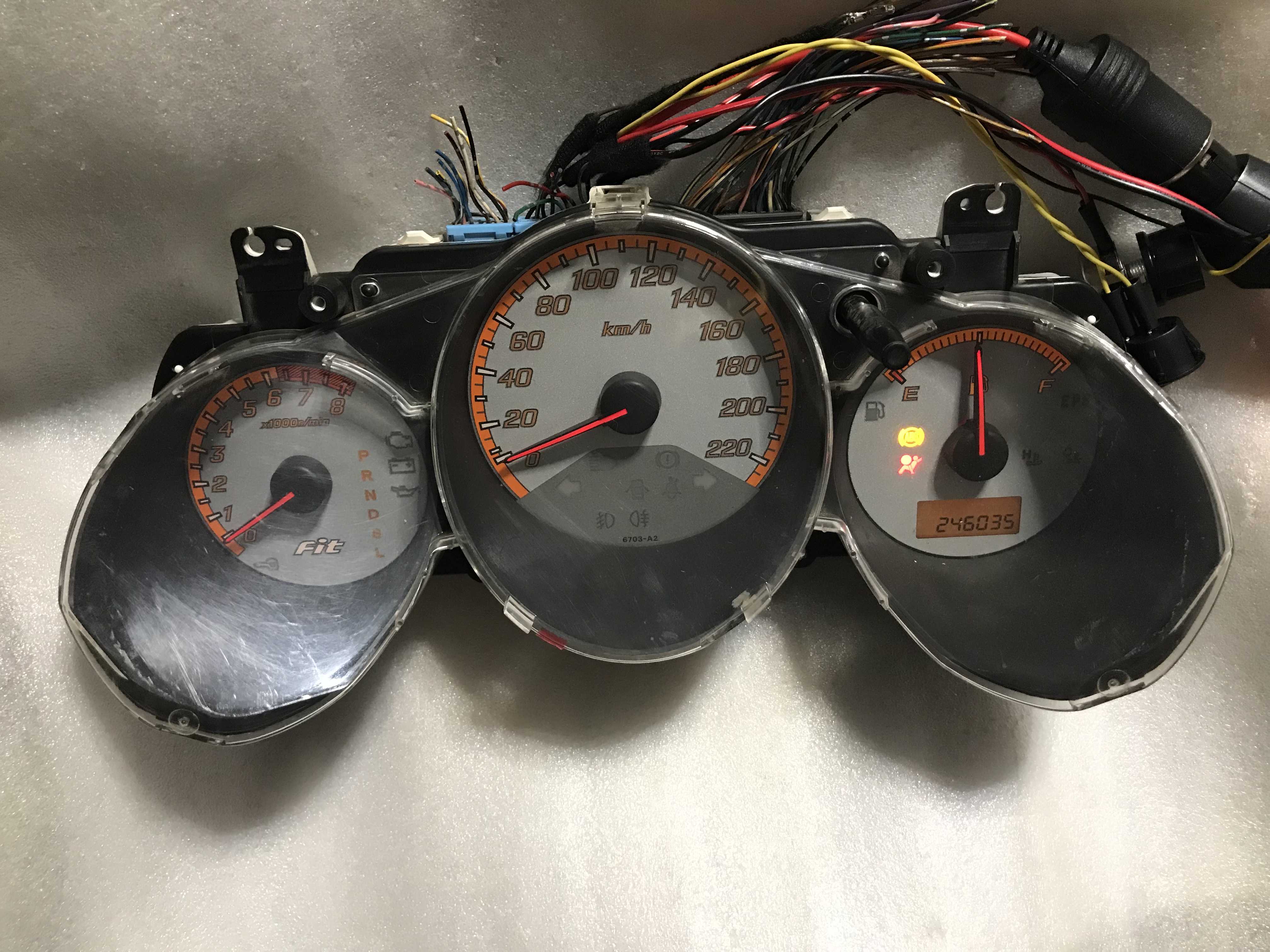 一代飞度自动仪表盘改装车速里程表码表油表补跑表器调表仪器线束