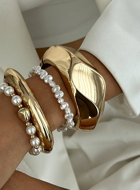 金属椭圆弧形手镯女 2025时尚小众设计潮流高级感舞台表演配饰品