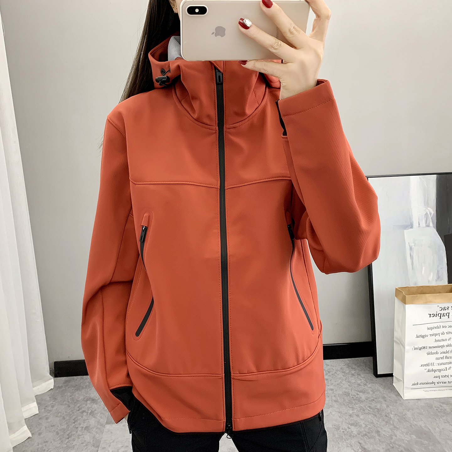 软壳衣户外徒步登山外套女款轻量防风防水石墨烯发热冲锋加绒外套