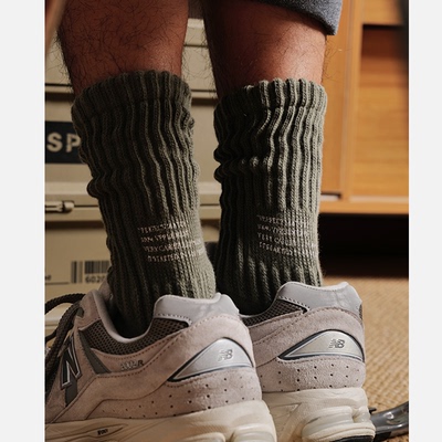 毛巾底抗菌防臭无骨男士中筒袜