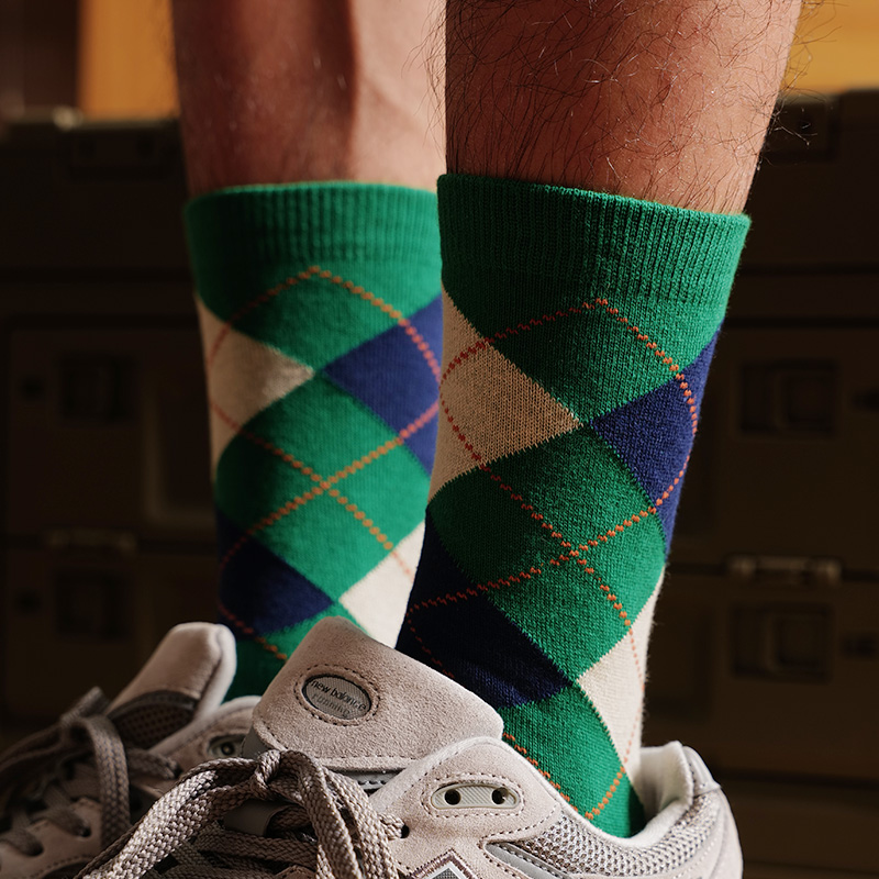 艺术生袜子男款绿色菱形无骨中筒袜潮流个性高帮长袜男士商务棉袜