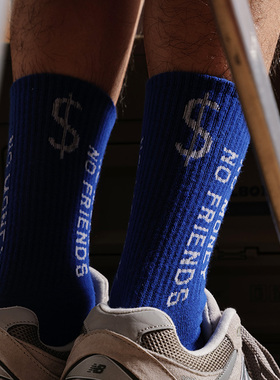 宝蓝色街头潮流个性字母中筒袜男士滑板街舞跑酷潮袜cityboy长袜