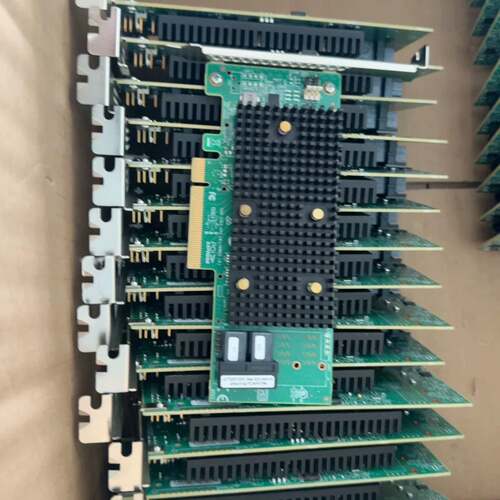 可维修I 9440-8I 阵列卡 SATA SAS直通 HBA议价