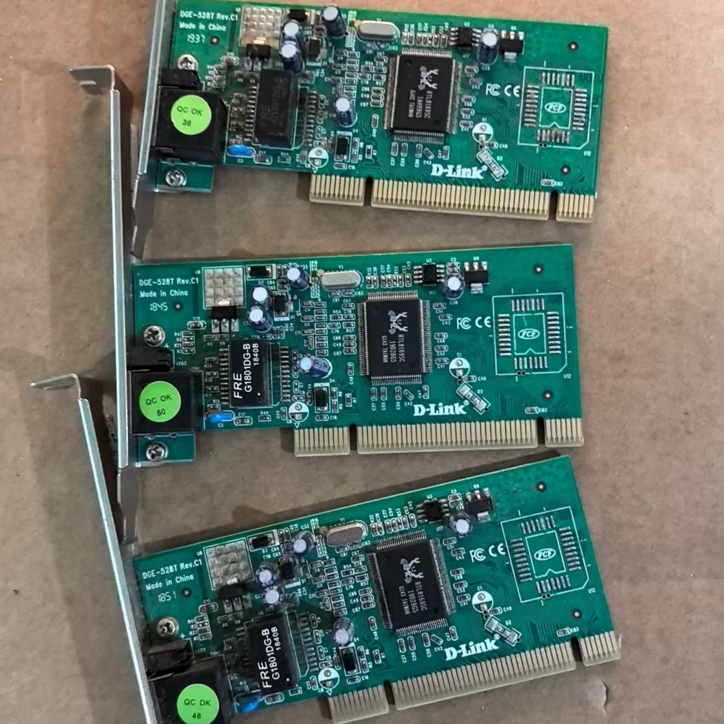 可维修D-Link DGE-528T Rev.C1 千兆网卡议价