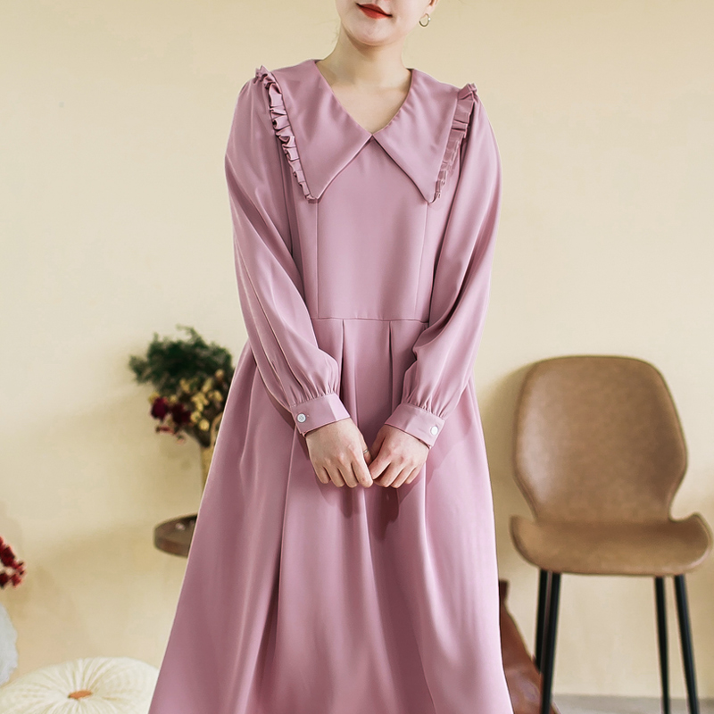 云子连衣裙秋季复古开始