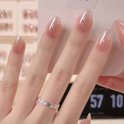 纯手工裸色美甲穿戴甲短款