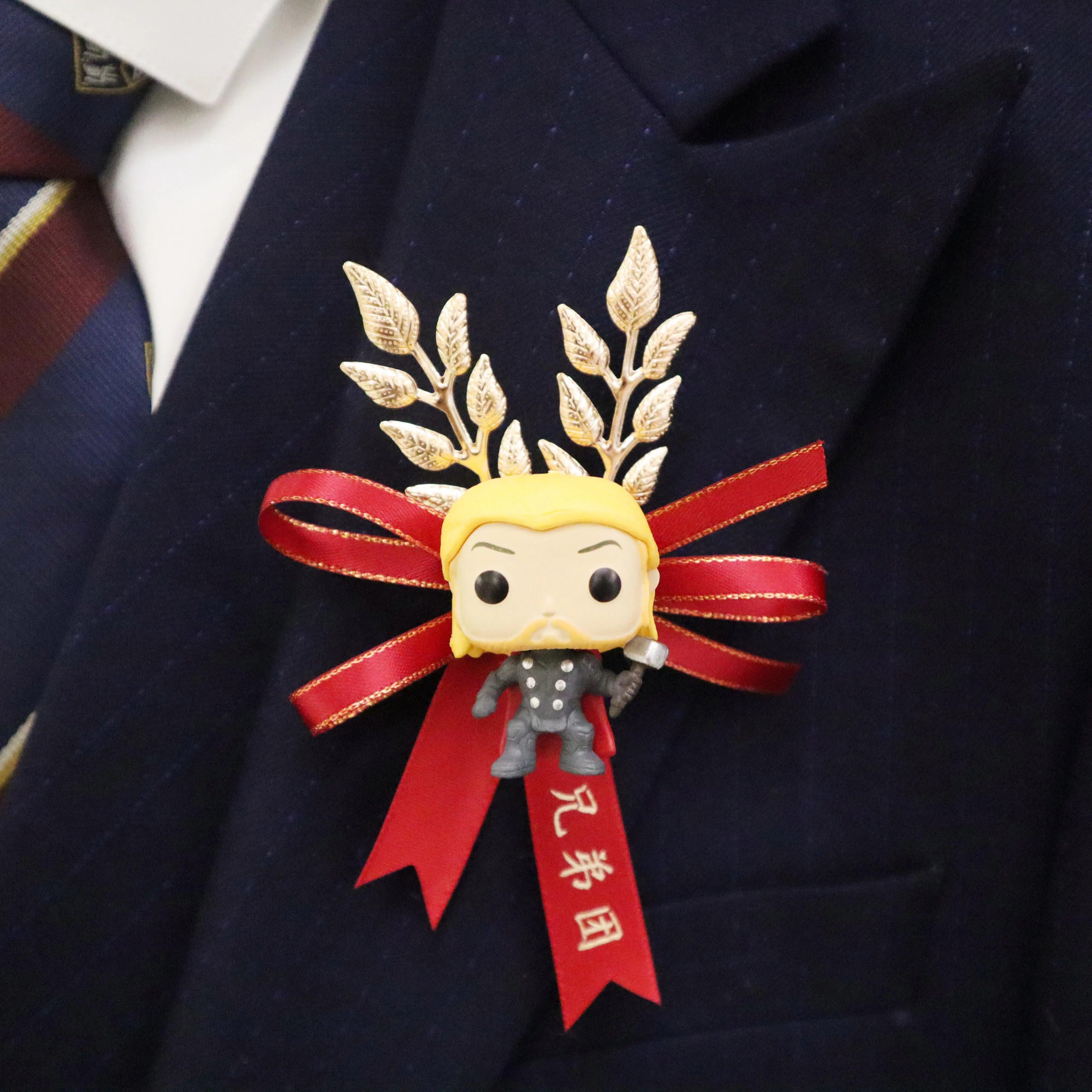 「卡通创意胸花」q版漫威复仇者联盟结婚伴郎兄弟胸花襟花 伴手礼