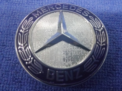 适用于奔驰E级S级C级中网小标E300E260LS400车盖前格栏蓝色小星标