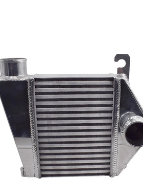 全铝中冷器适用尼桑日产14461-3XN0A汽车散热网冷却器URVAN