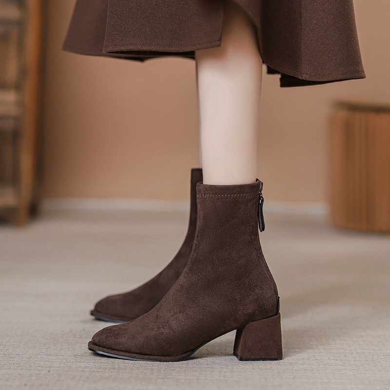 棕色粗跟短靴女瘦瘦靴