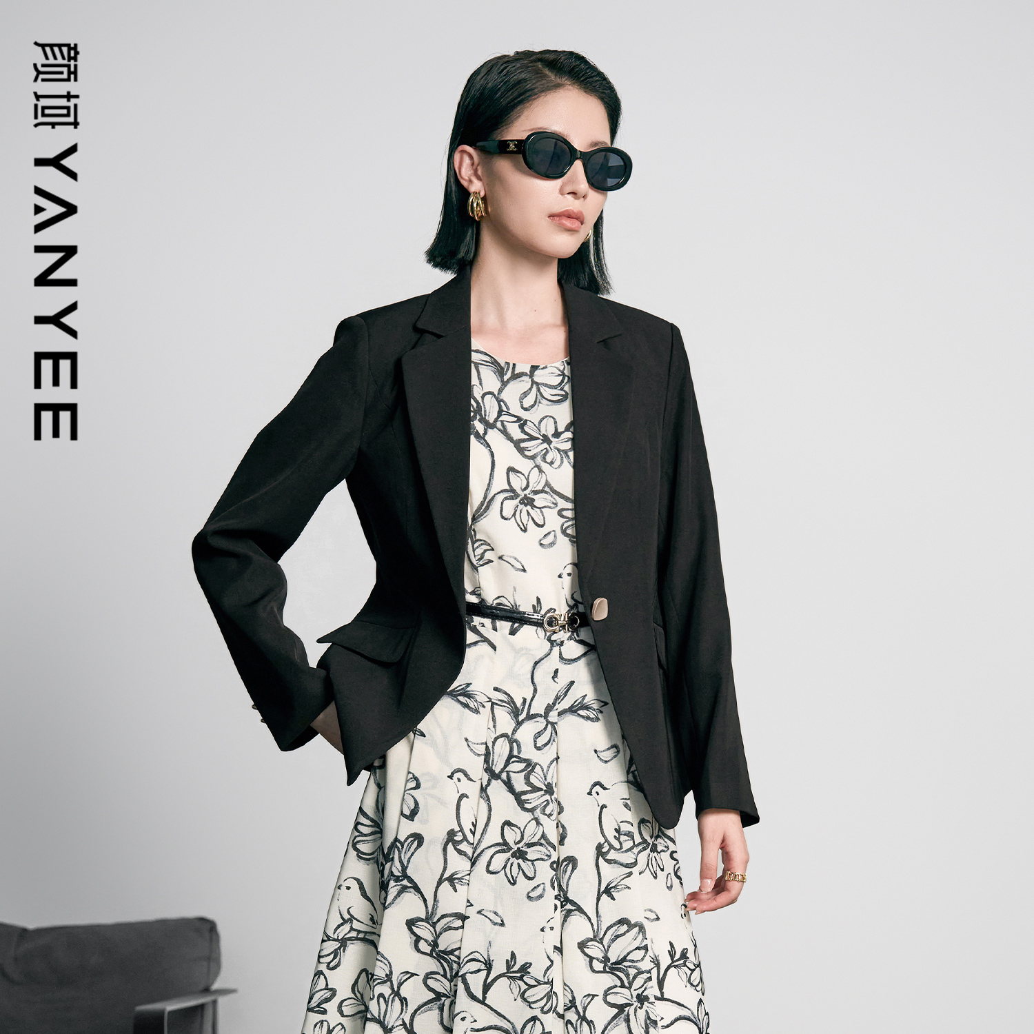 颜域气质圆领长袖衬衫