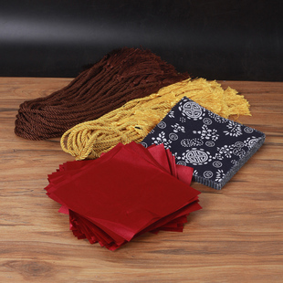 陶瓷酒瓶蓝花青花布酒红色布流苏绳黄丝带盖布酒布飘带扎带盖头布