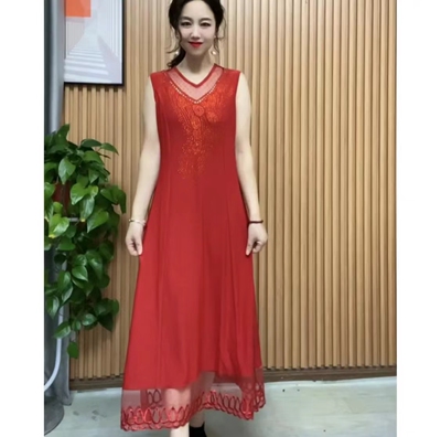 2025夏季显瘦气质时尚V领烫钻蕾丝花边长款无袖背心裙女外穿打底