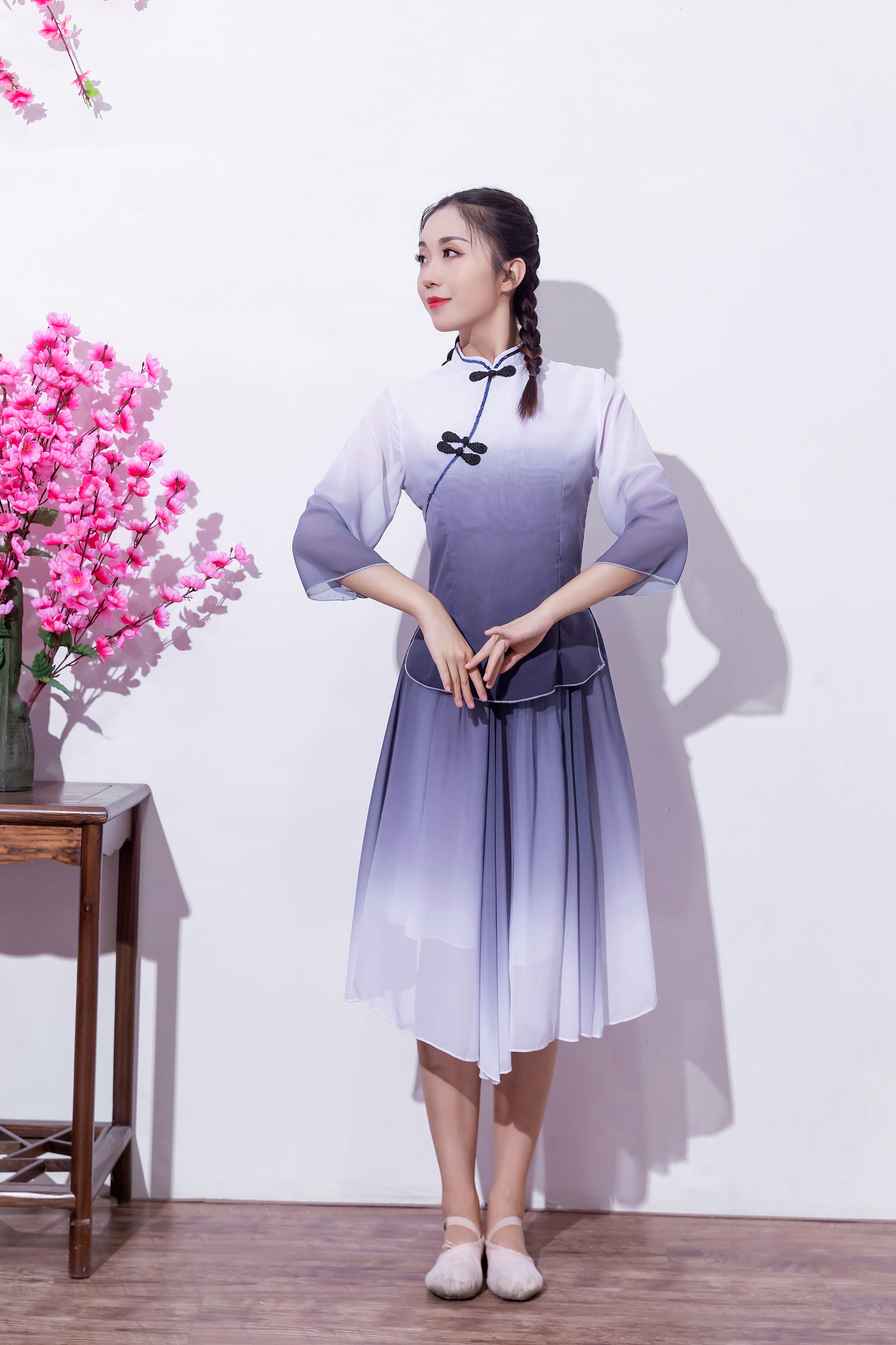 追忆1911荷花奖五四青年装女民国学生装雏菊舞蹈演出服艺考舞台妆