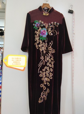 红色丝绒刺绣显瘦连衣裙女装精品 咨询库存拍 只有S  4XL